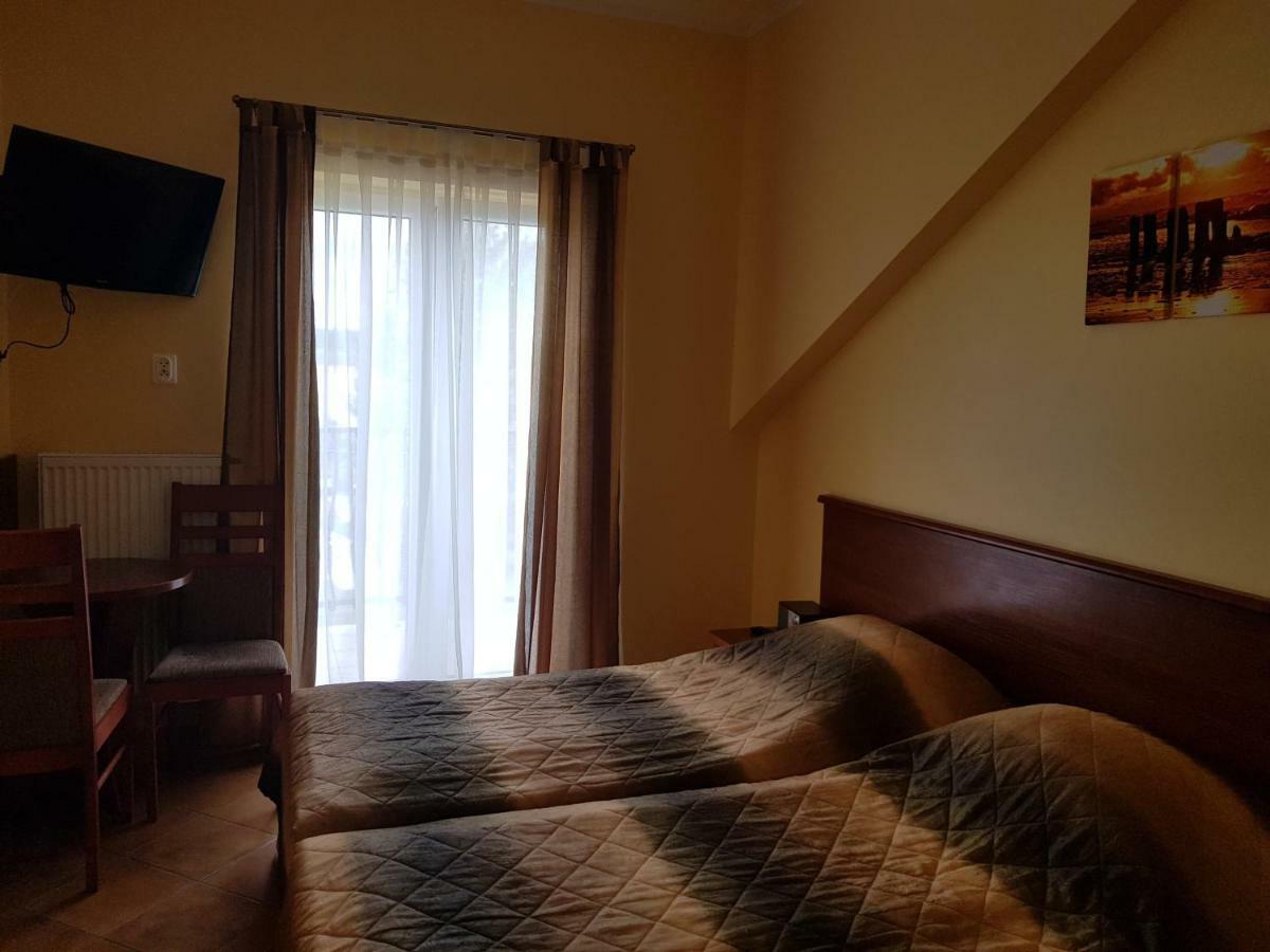 Bed and Breakfast Posejdon à Ustronie Morskie Extérieur photo